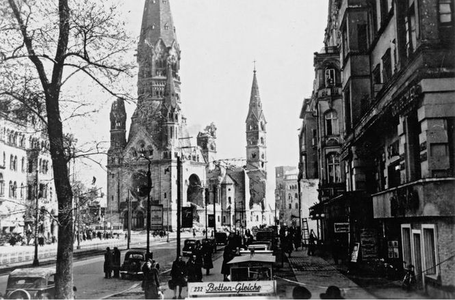 Detailbild Der Kurfürstendamm - Boulevard mit Geschichte