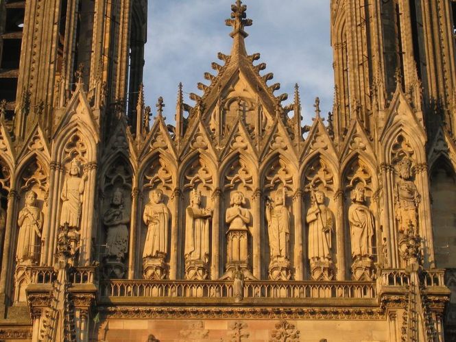 Detailbild Die Kathedrale von Reims - Glaube, Macht und Schönheit