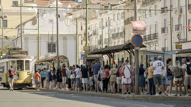 Detailbild Overtourism - Dichtestress im Ferienparadies