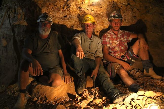 Detailbild Outback Opal Hunters - Edelsteinjagd in Australien