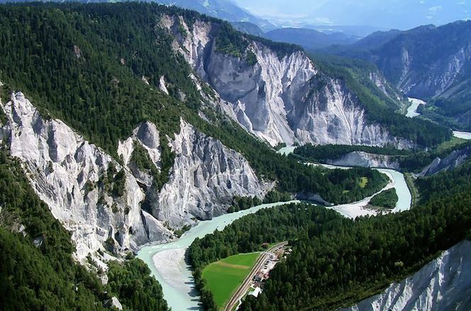 Detailbild Die Schweiz von oben
