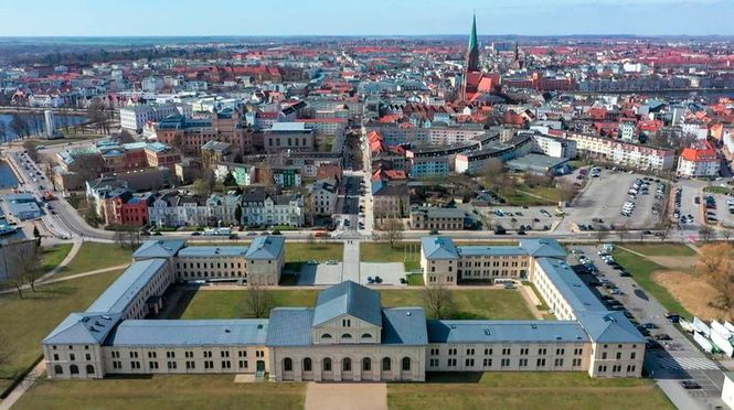 Detailbild Gemeinsam feiern in Schwerin - Tag der Deutschen Einheit