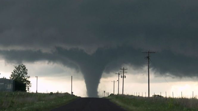 Detailbild Im Auge des Sturms - Extremes Wetter