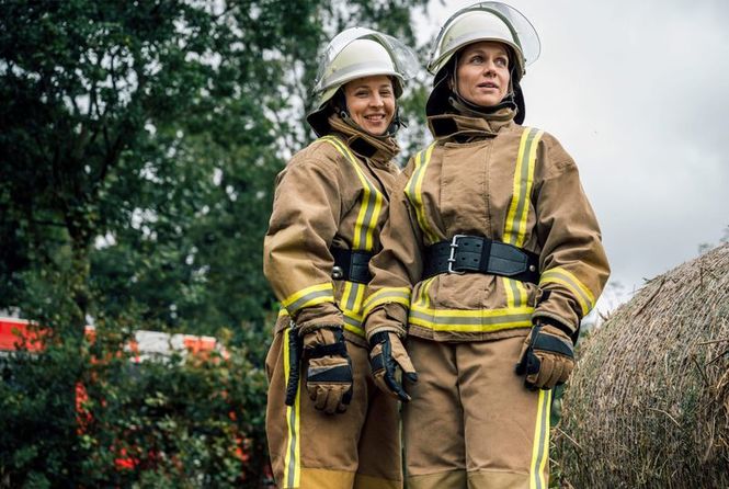 Detailbild Feuerwehrfrauen